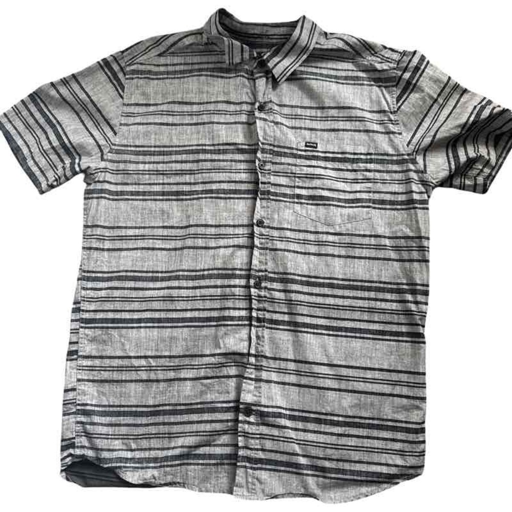 Hurley Men's Medium Gray Striped Short Sleeve Button Down Shirt Pocket